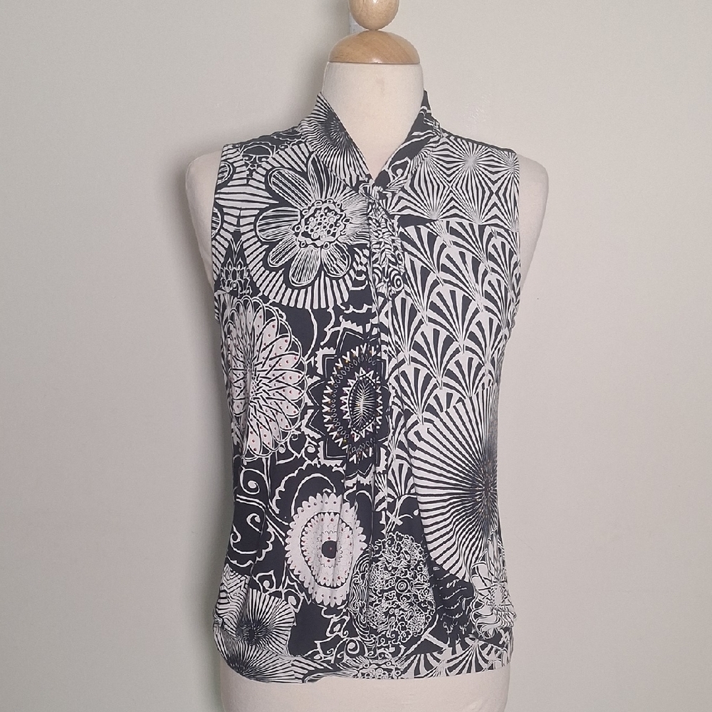 Desigual Sleeveless Geometric Floral Top Size M